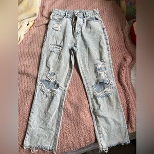 PACSUN SIZE 29 LIGHT WASH RIPPED JEANS BUTTON FLY